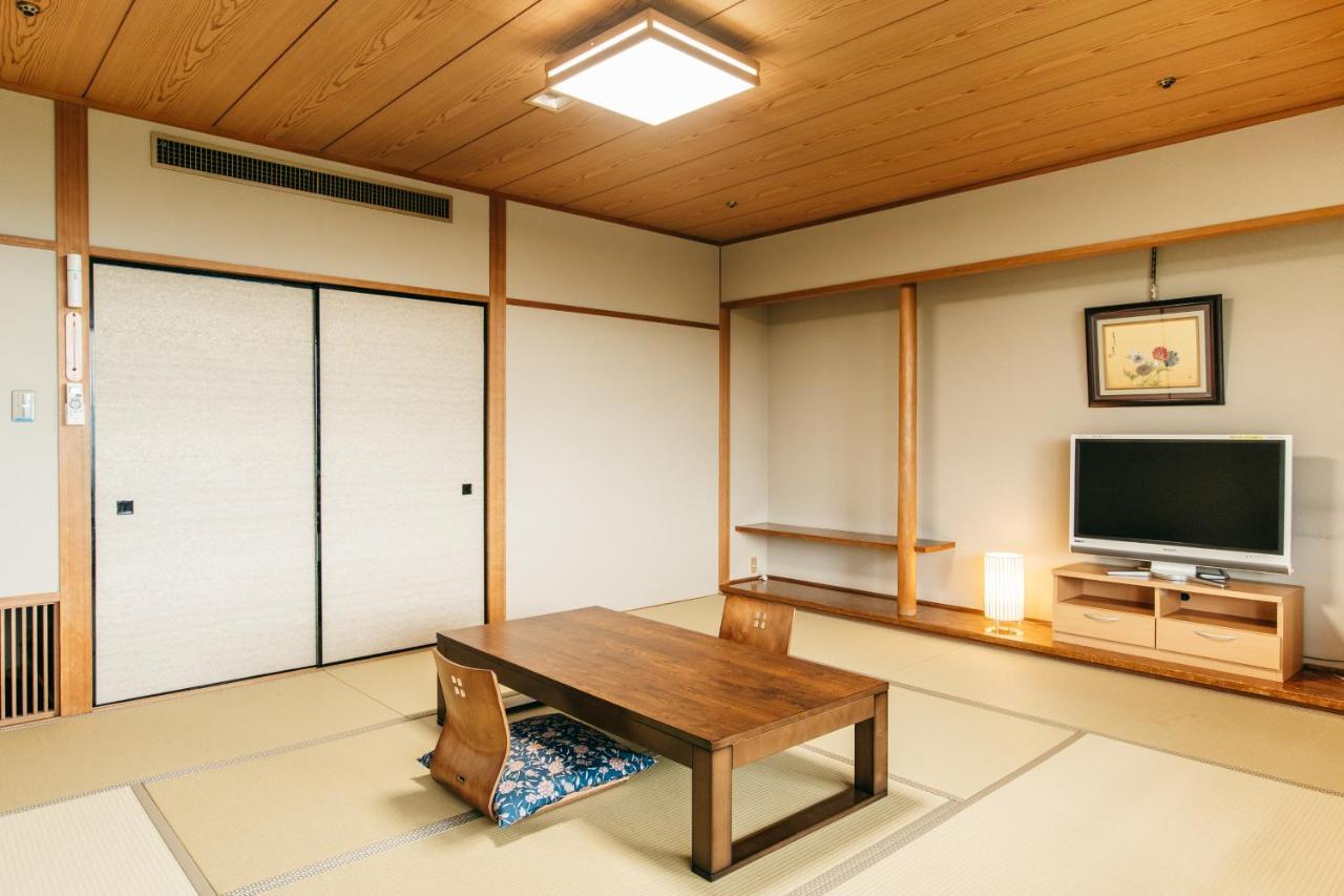คัมโปะ โนะ ยะโดะ ทอนดะบะยะชิ Hotel Tondabayashi ภายนอก รูปภาพ