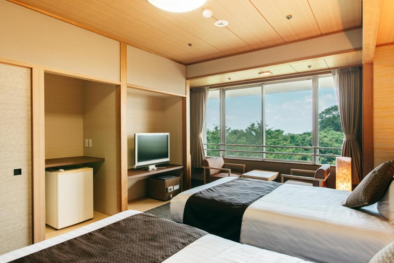 คัมโปะ โนะ ยะโดะ ทอนดะบะยะชิ Hotel Tondabayashi ภายนอก รูปภาพ