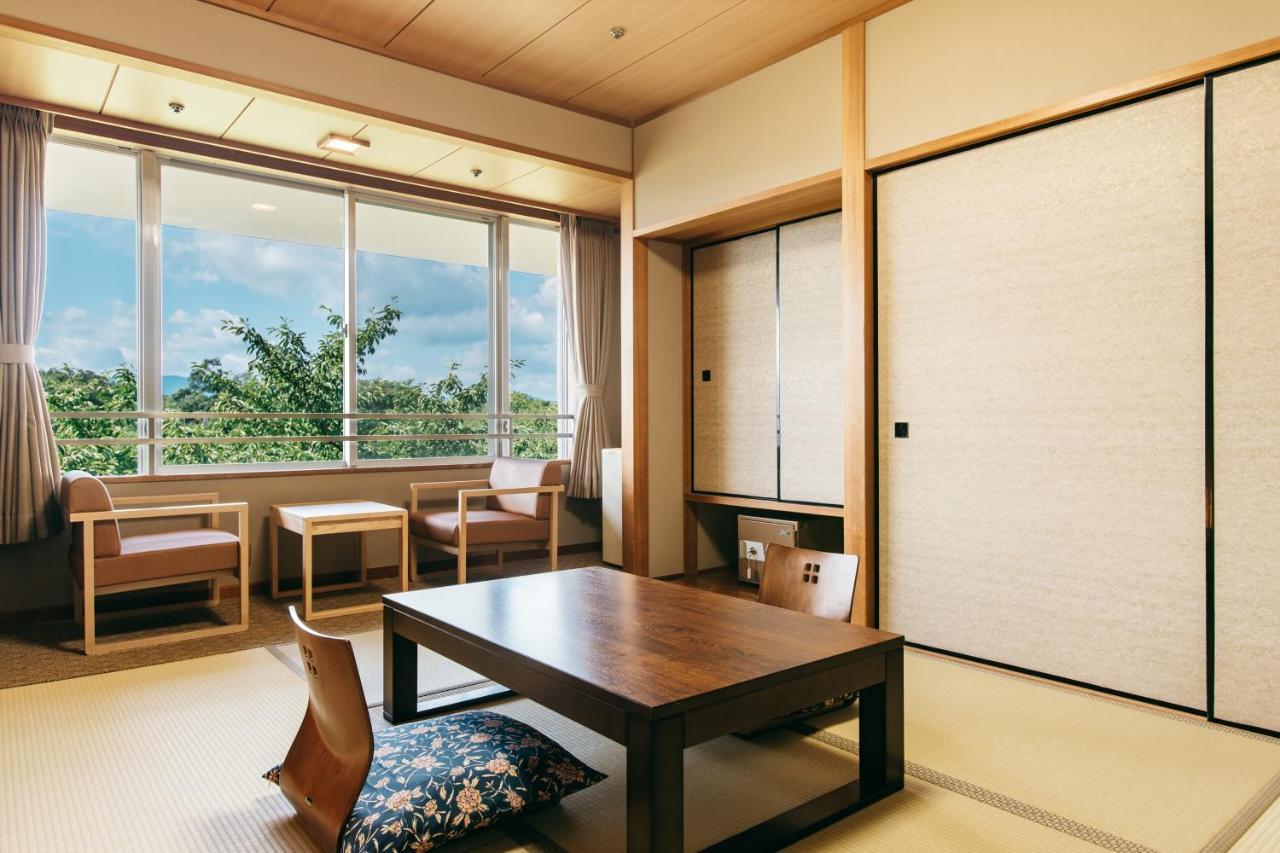 คัมโปะ โนะ ยะโดะ ทอนดะบะยะชิ Hotel Tondabayashi ภายนอก รูปภาพ