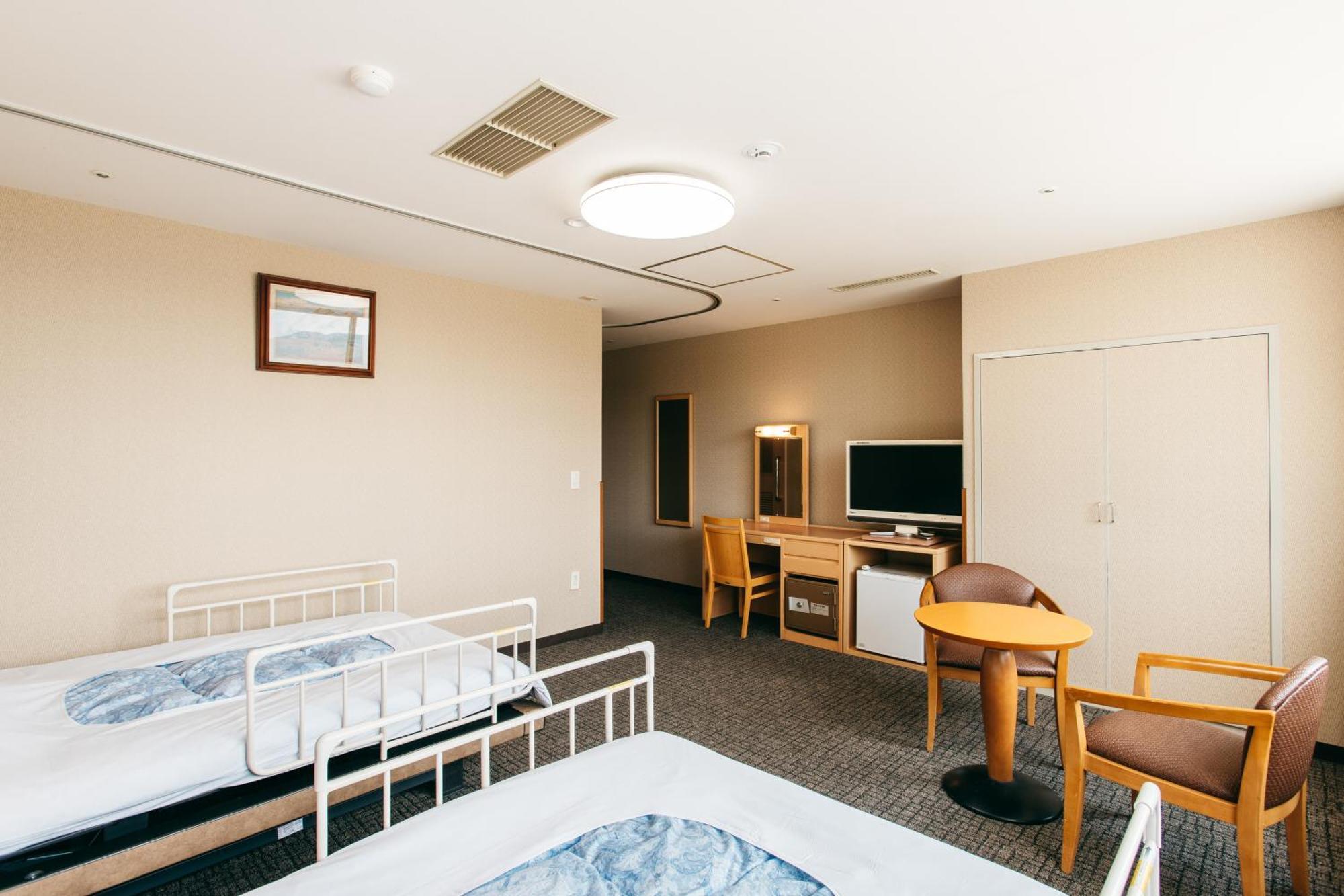 คัมโปะ โนะ ยะโดะ ทอนดะบะยะชิ Hotel Tondabayashi ภายนอก รูปภาพ
